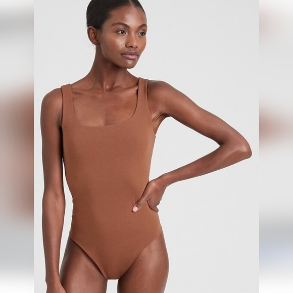 Banana Republic scoop neck thong bodysuit - Picture 1 of 3